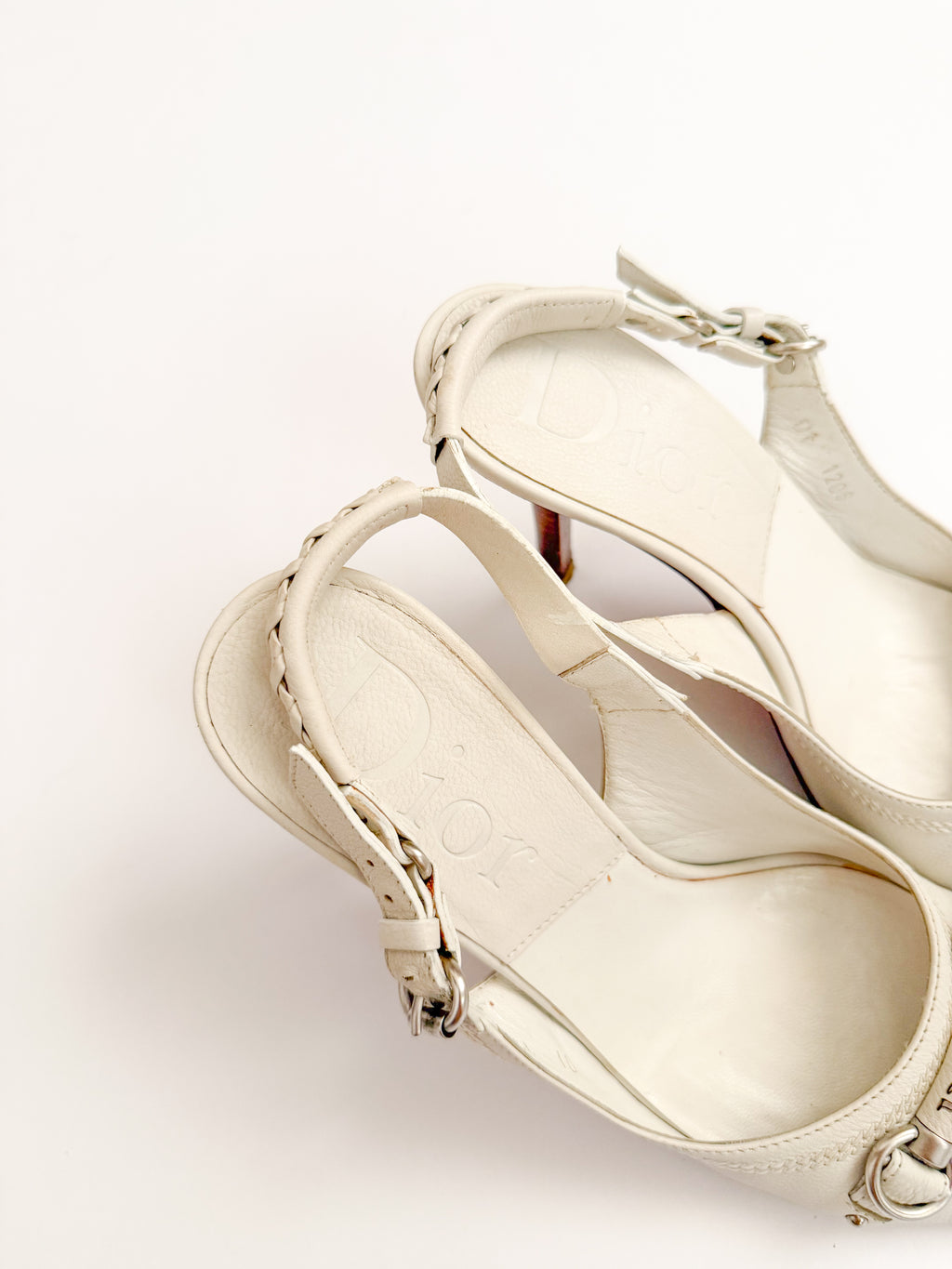 Christian Dior White Leather Round Toe Slingback Heels