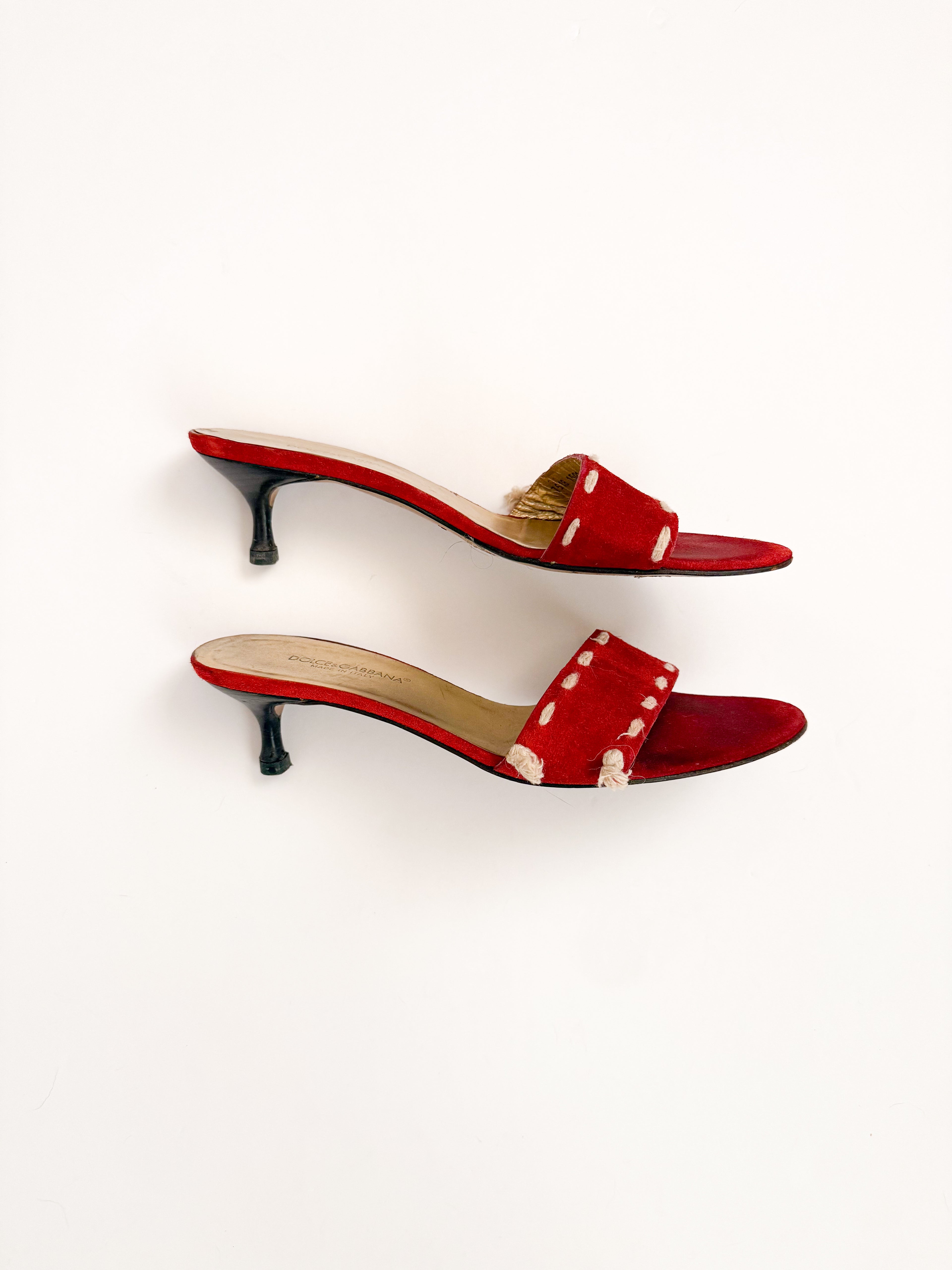 Dolce & Gabbana Red Suede Embroidered Kitten Heels