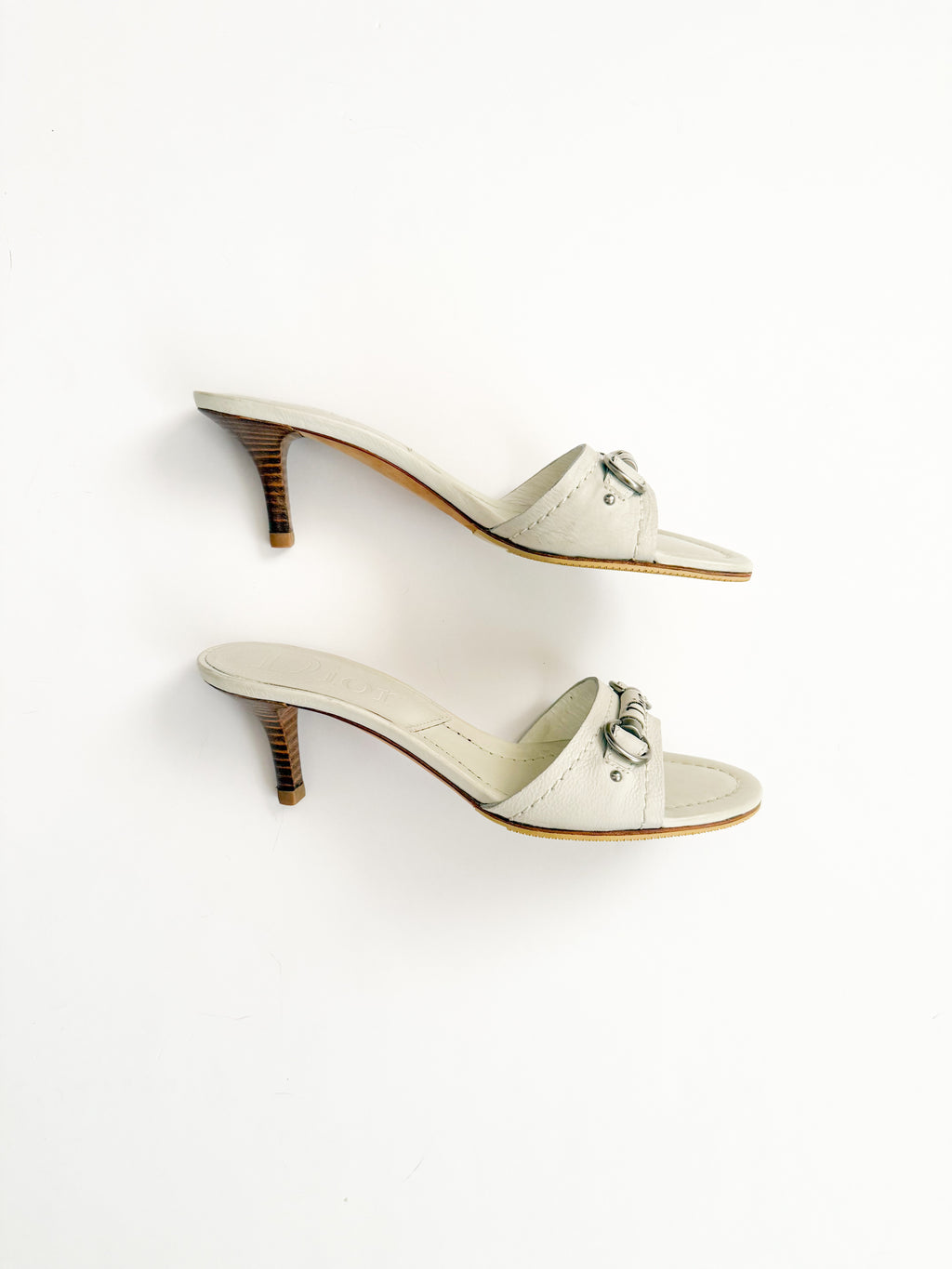 Christian Dior White Leather Silver Bar Kitten Heels