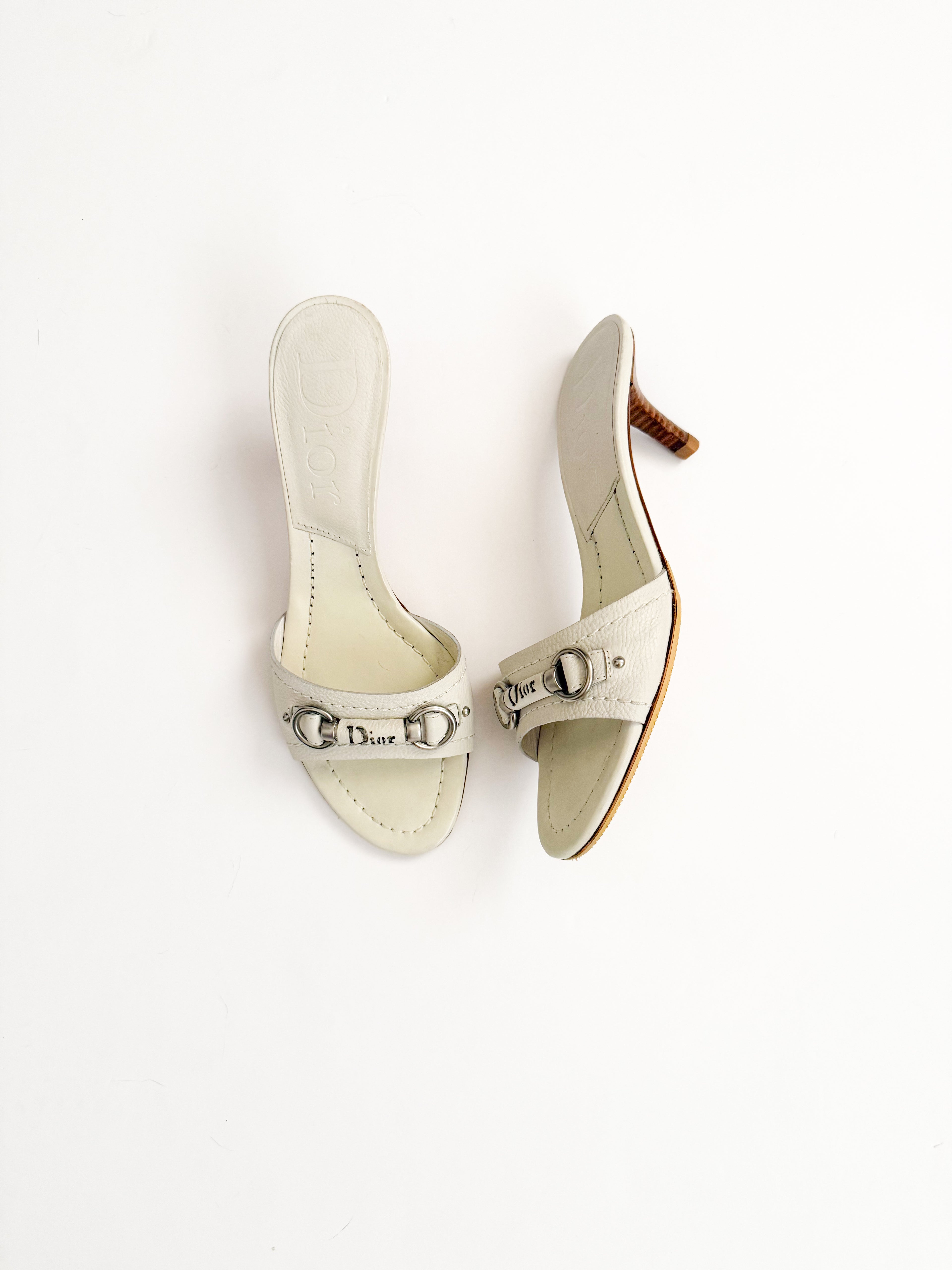 Christian Dior White Leather Silver Bar Kitten Heels