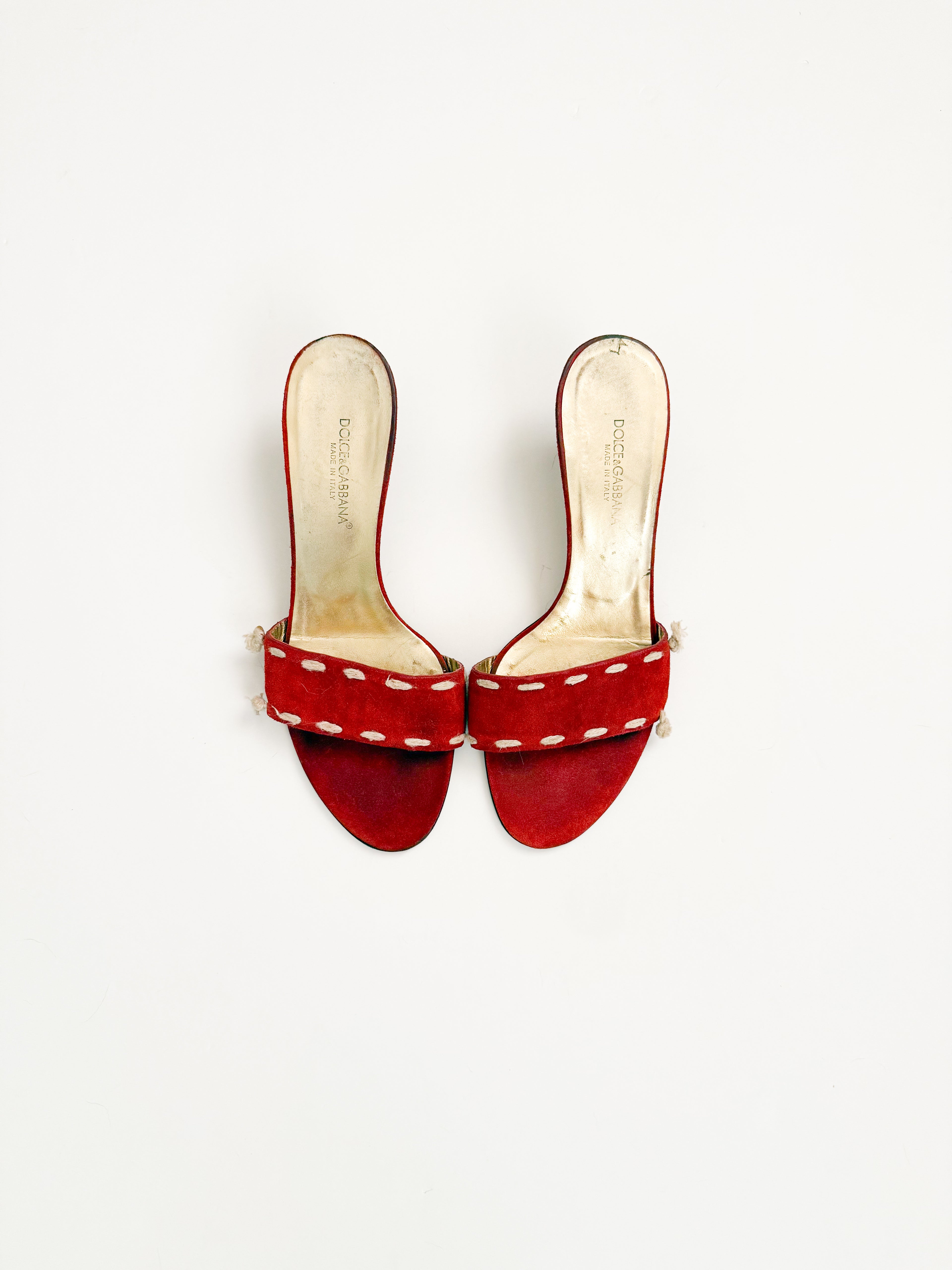 Dolce & Gabbana Red Suede Embroidered Kitten Heels