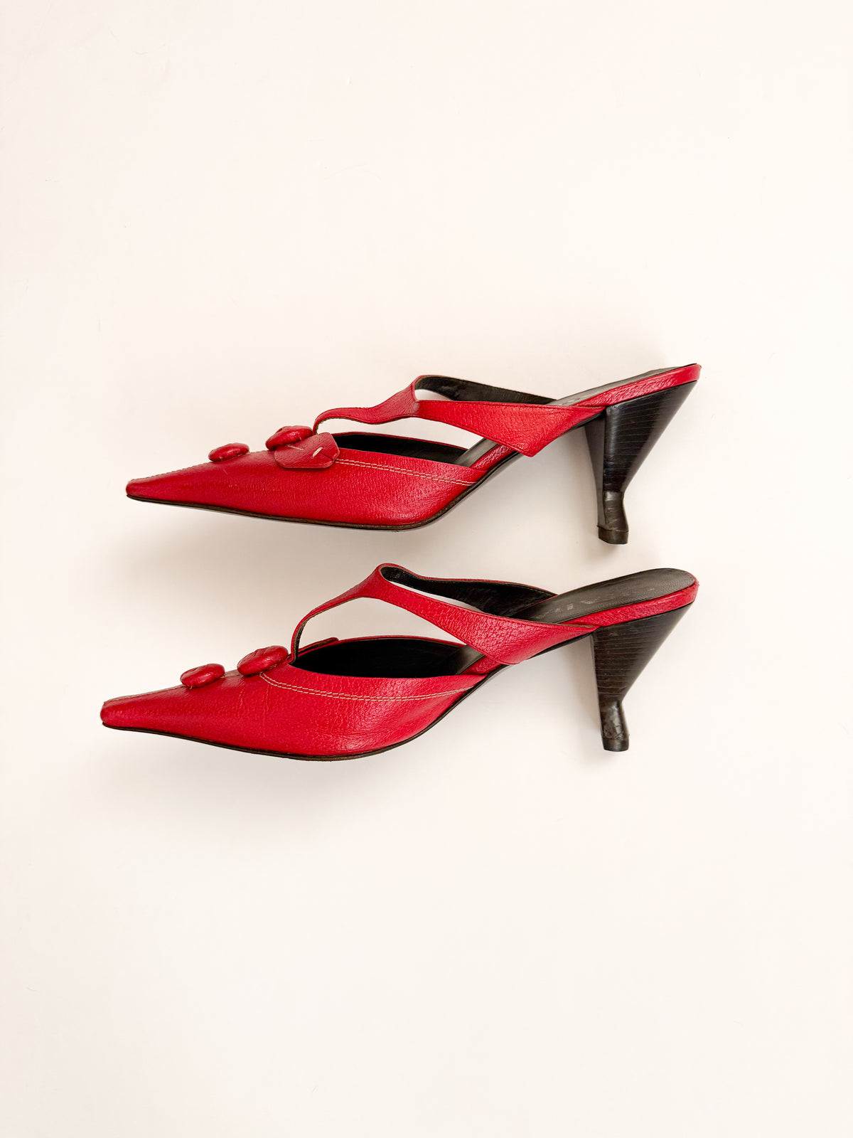 Prada S/S 2000 Red Flower Pointed Mules