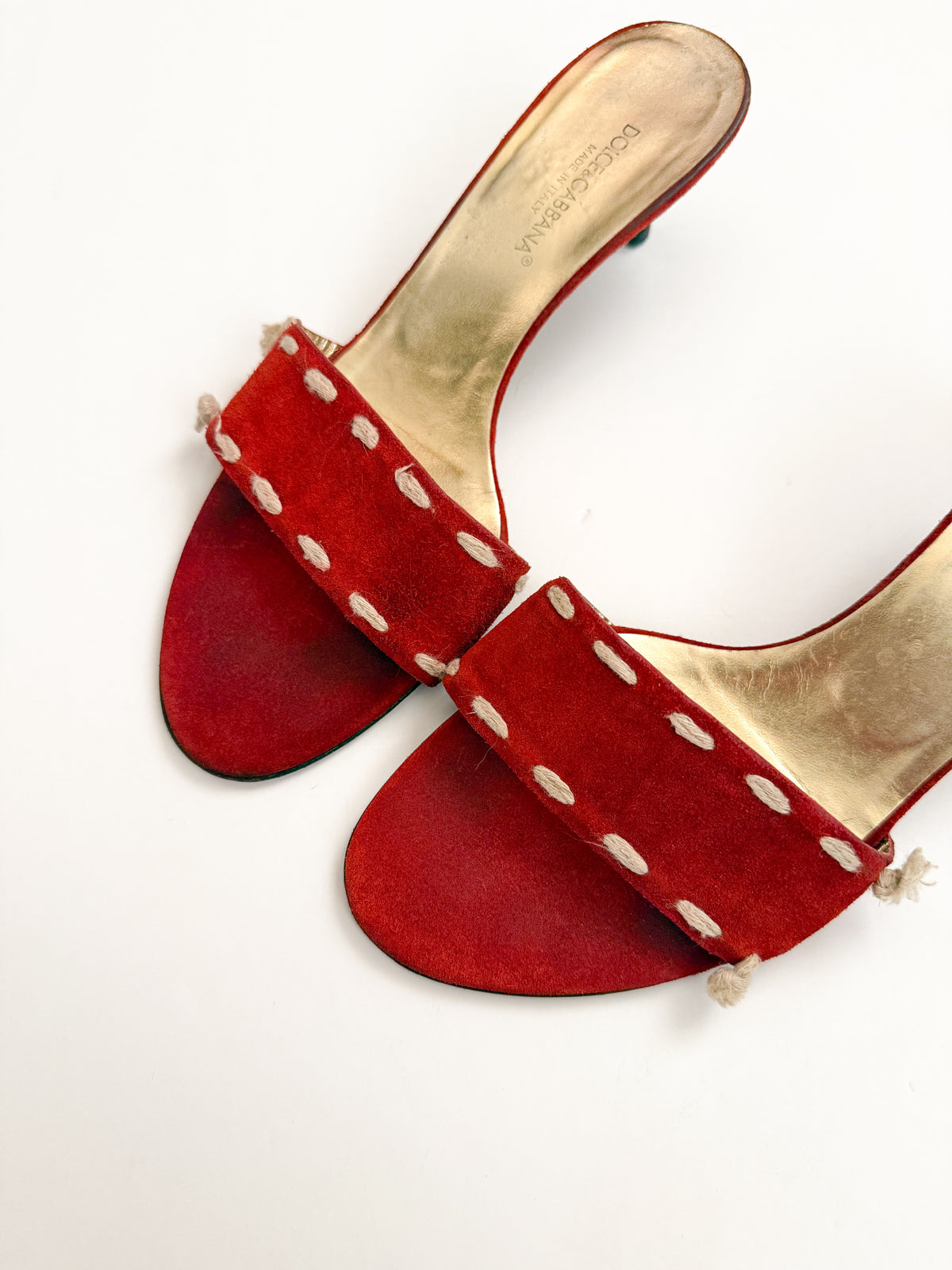 Dolce & Gabbana Red Suede Embroidered Kitten Heels