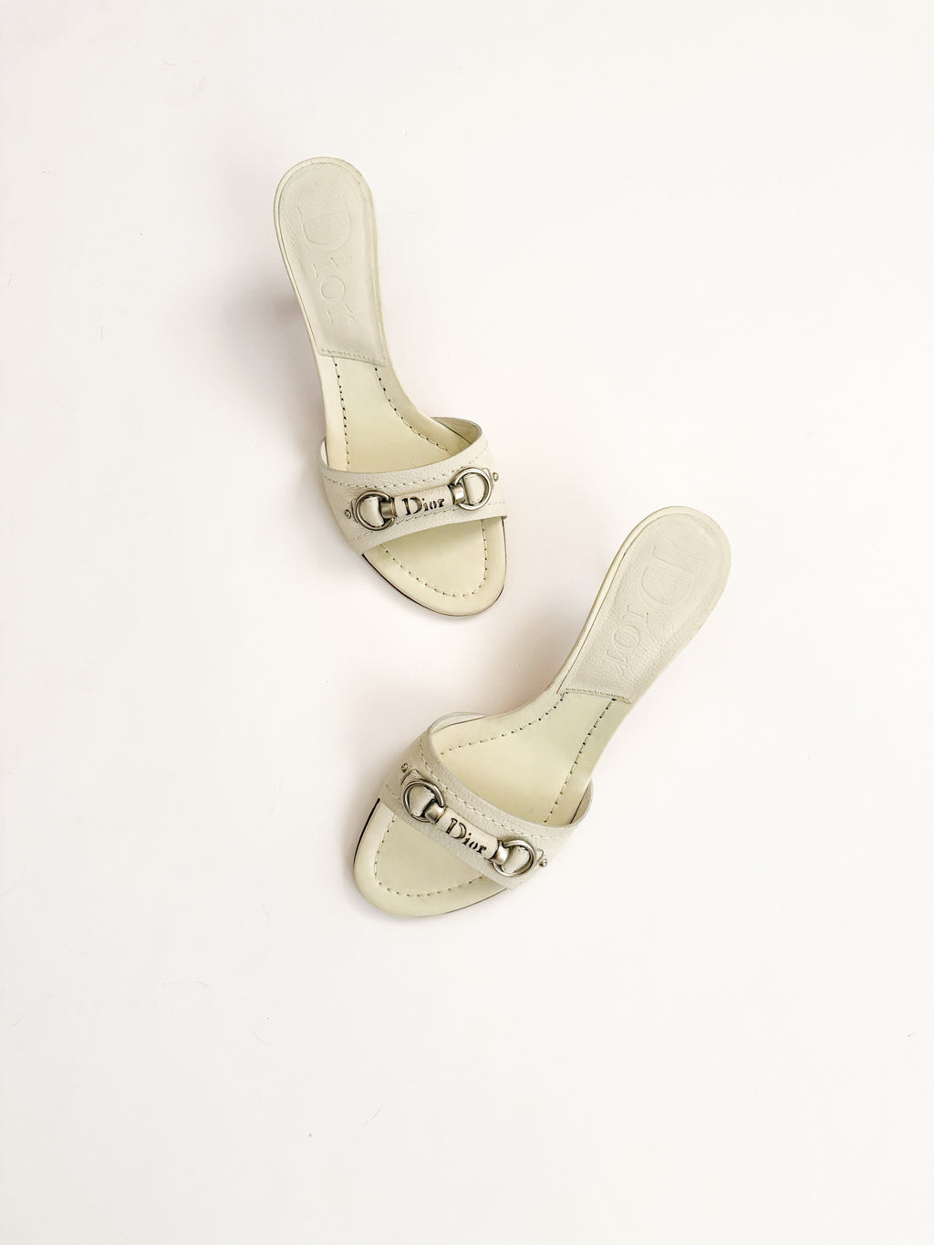 Christian Dior White Leather Silver Bar Kitten Heels