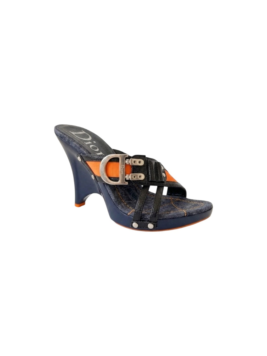 Christian Dior 'Remove Before Flight' Wedges